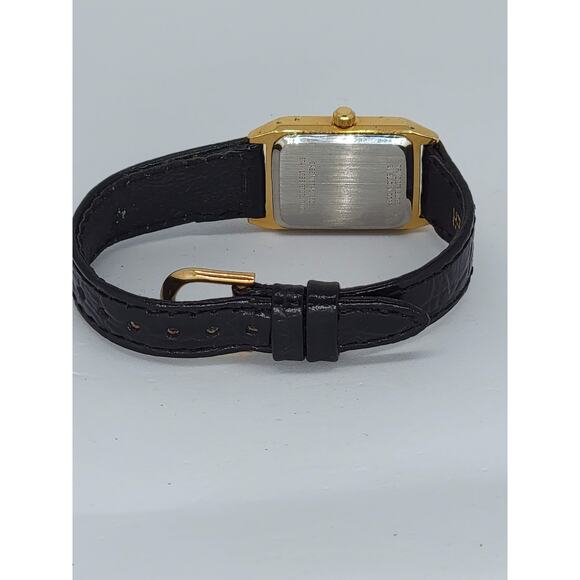 Ladies TFX Bulova Stainless Steel Back Gold Plated Watch - Picture 5 of 6